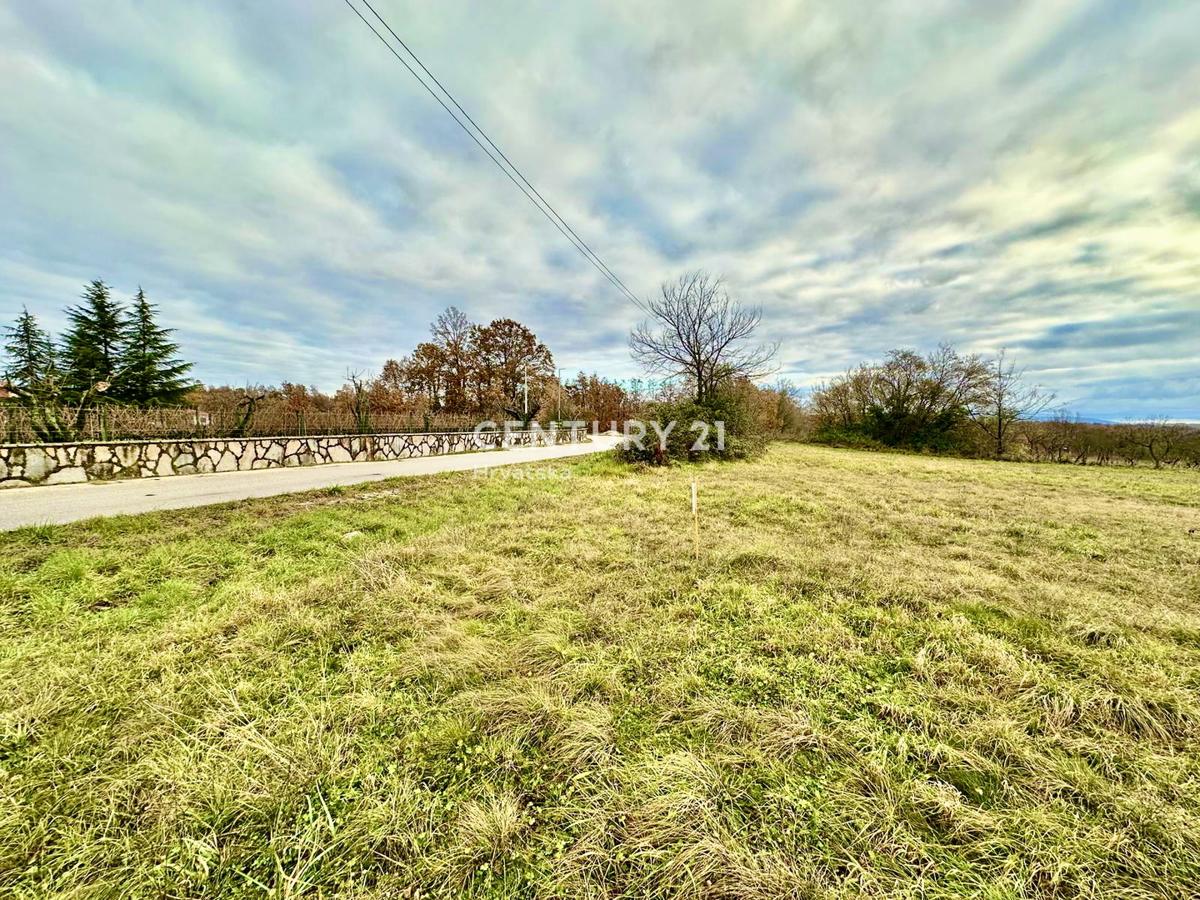 Terreno ŽMINJ, 63.000 €