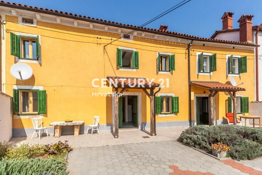 Дом PULA, 228.000 €