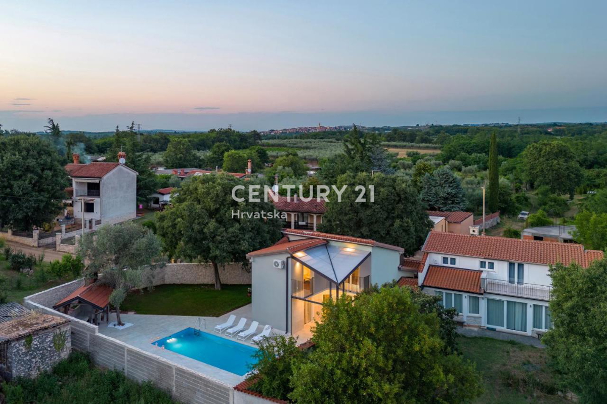 Дом BRTONIGLA, 549.000 €