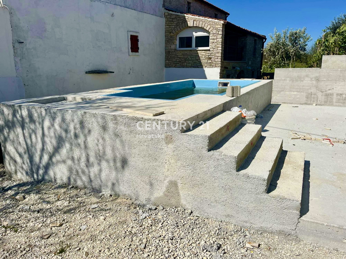 SVETI LOVREČ PAZENATIČKI