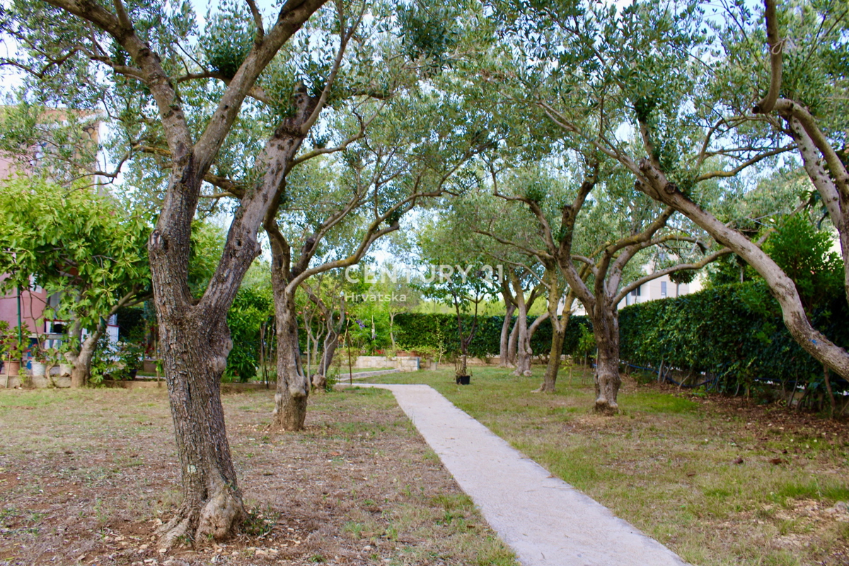 BIBINJE