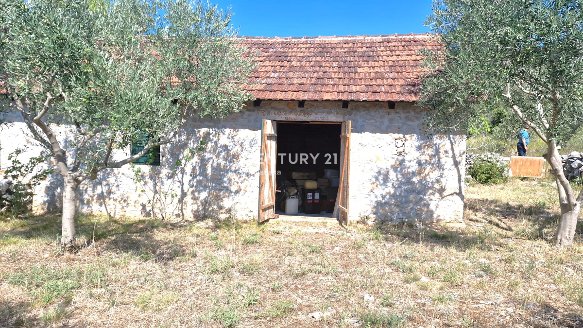 Участок POLAČA, 52.000 €