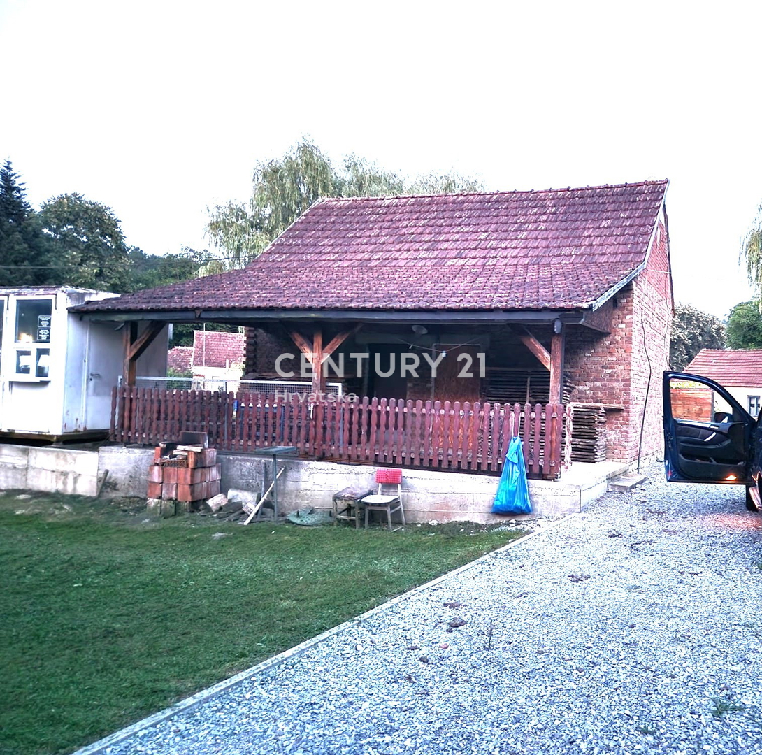 Участок SUHOPOLJE, 135.000 €