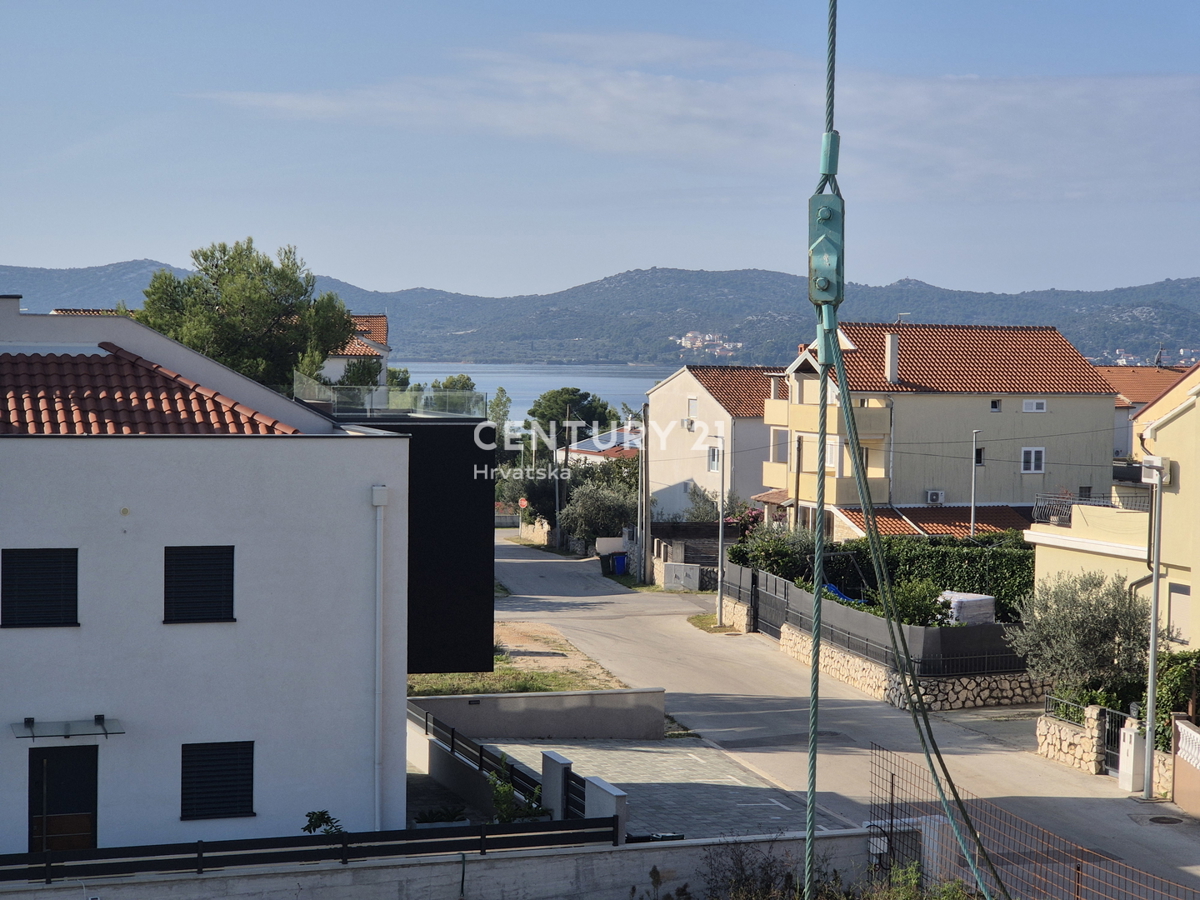 BIOGRAD NA MORU