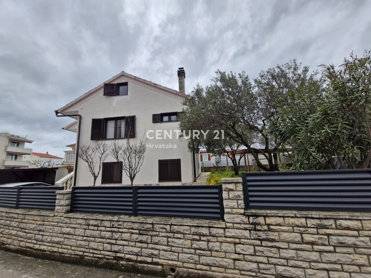Дом SVETI FILIP I JAKOV, 560.000 €