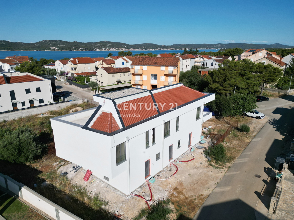 BIOGRAD NA MORU