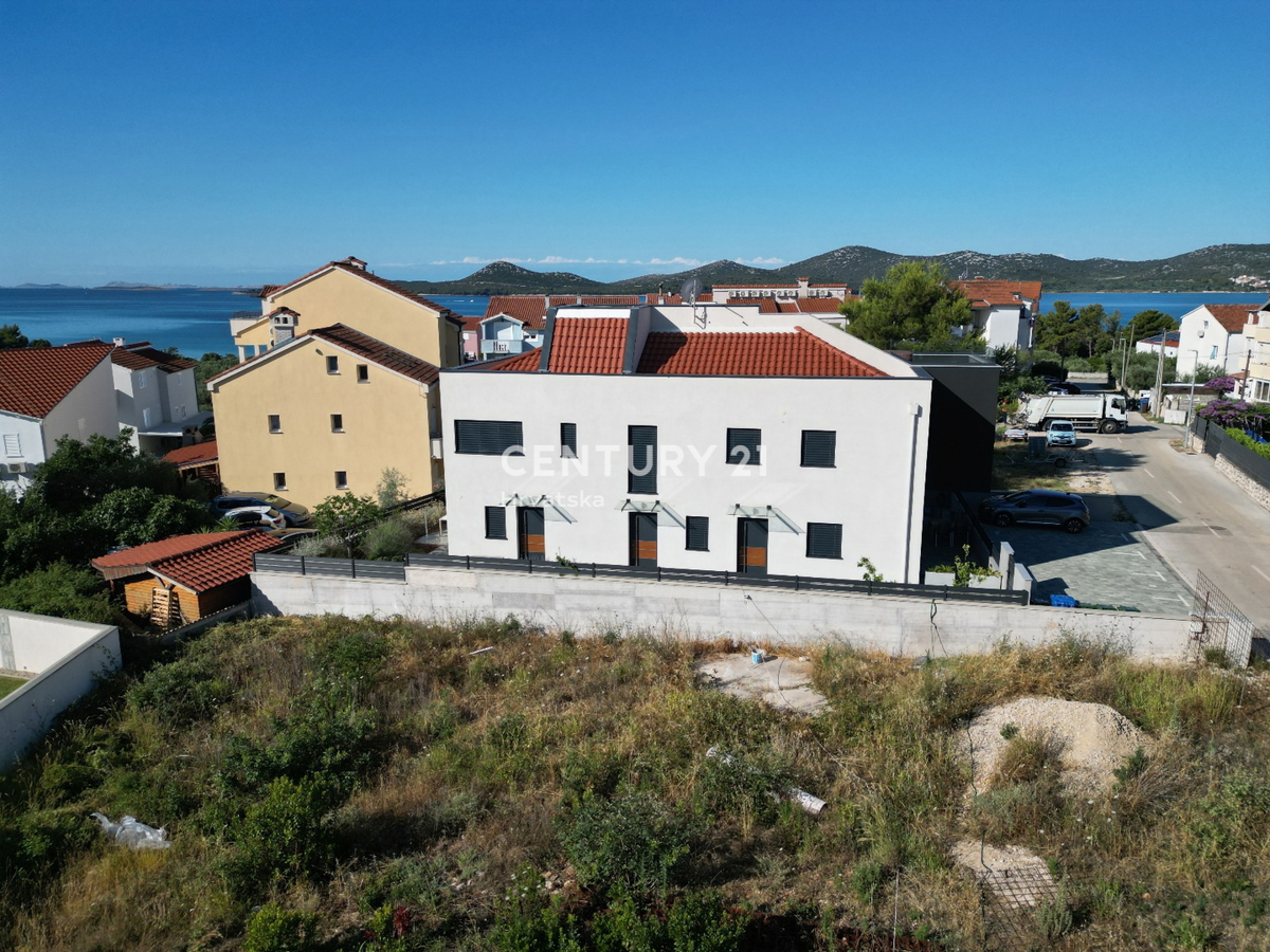 BIOGRAD NA MORU