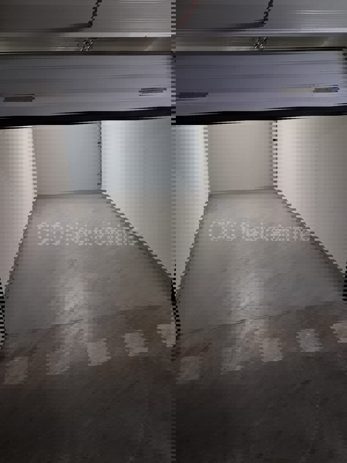 Коммерческая площадь SPLIT, 300 €