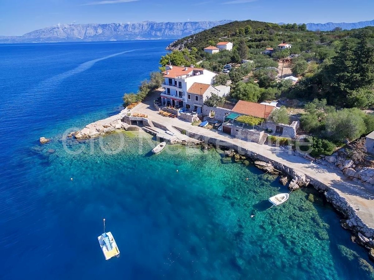 HVAR