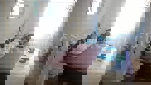 MANUŠ