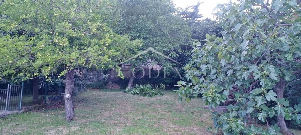 Terreno VIŠKOVO, 72.000 €