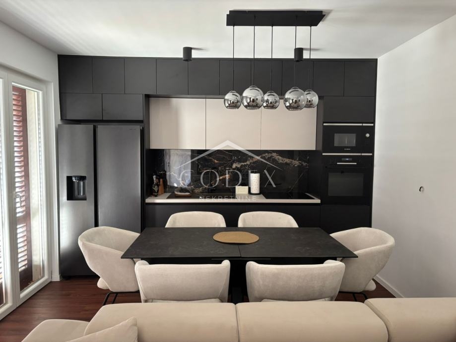 Appartamento RAB, 402.000 €