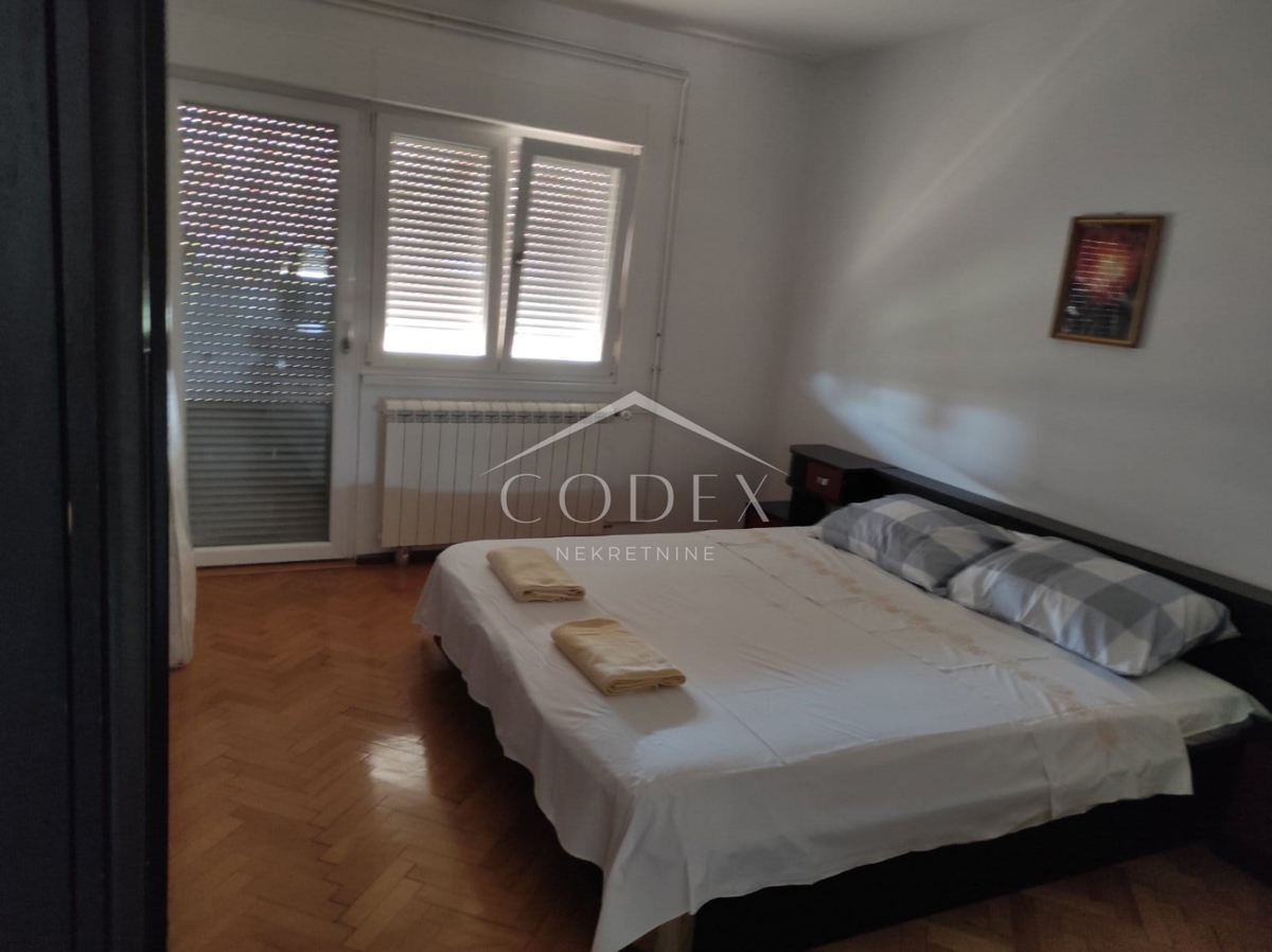 Appartamento RIJEKA, 800 €