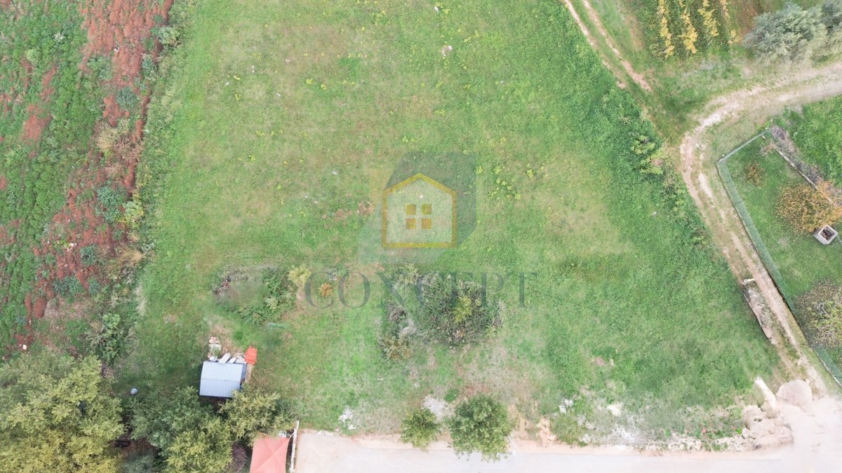 Terreno POREČ, 153.400 €