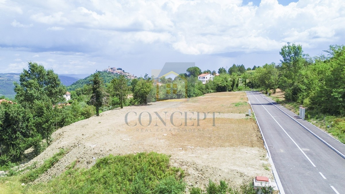 Terreno MOTOVUN, 199.000 €