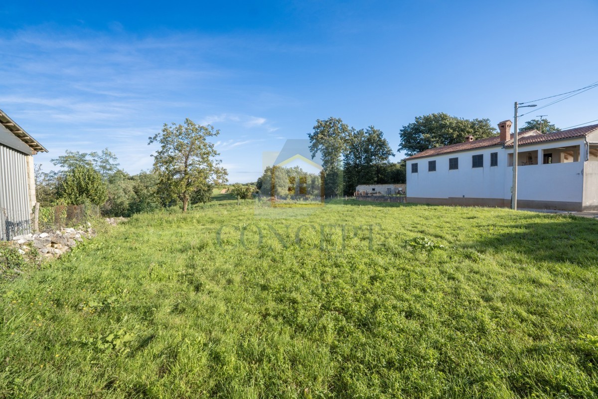 Участок POREČ, 95.000 €