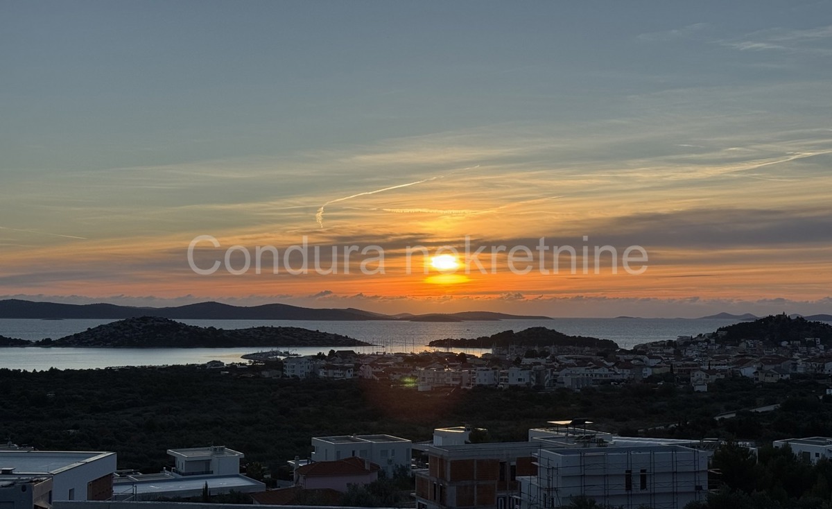 Luxury duplex apartment with panoramic views in Vodice-194m2