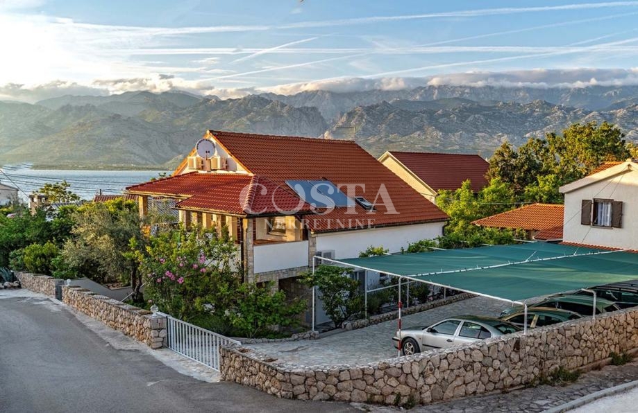 Casa POSEDARJE, 550.000 €