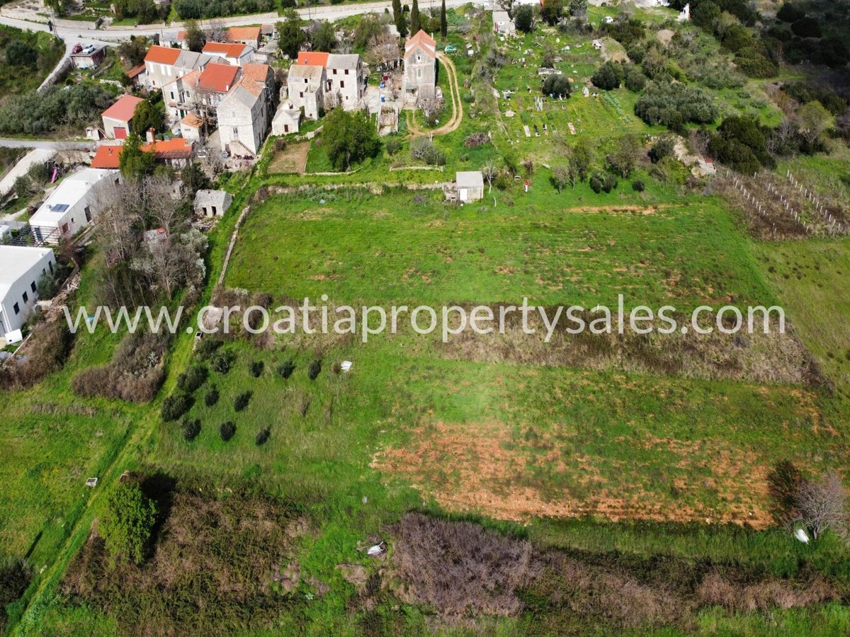 Участок VIS, 150.000 €