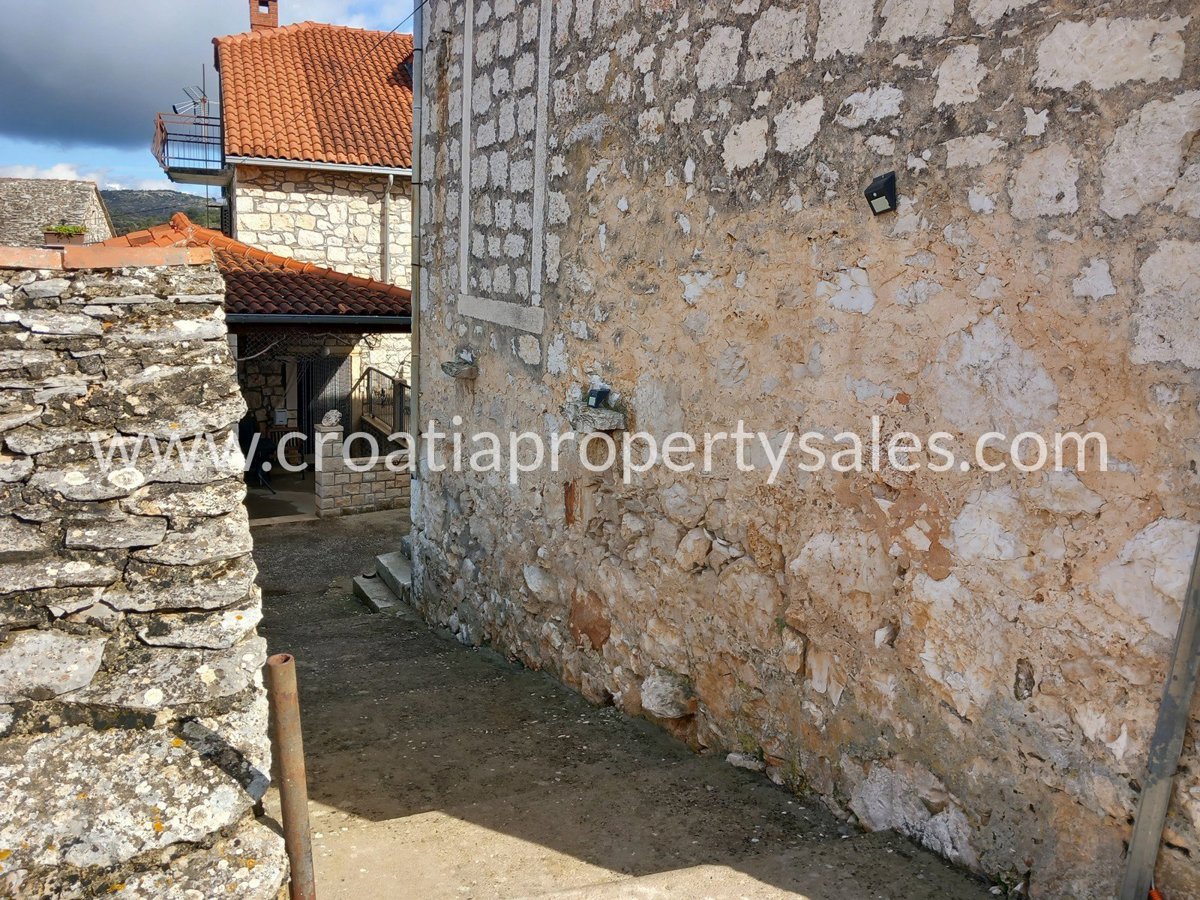 BRAČ