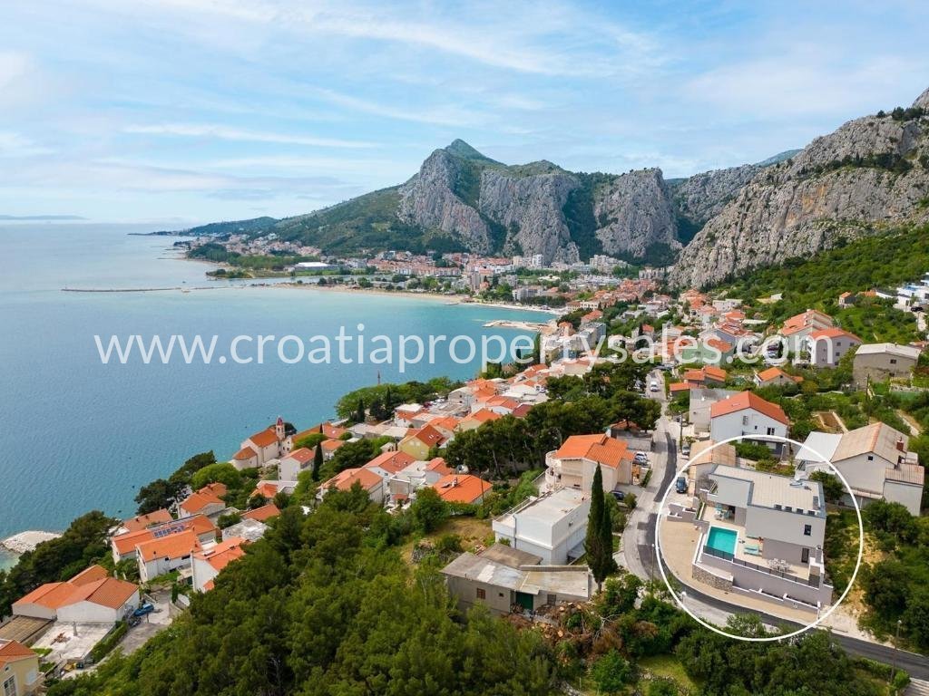 OMIŠ