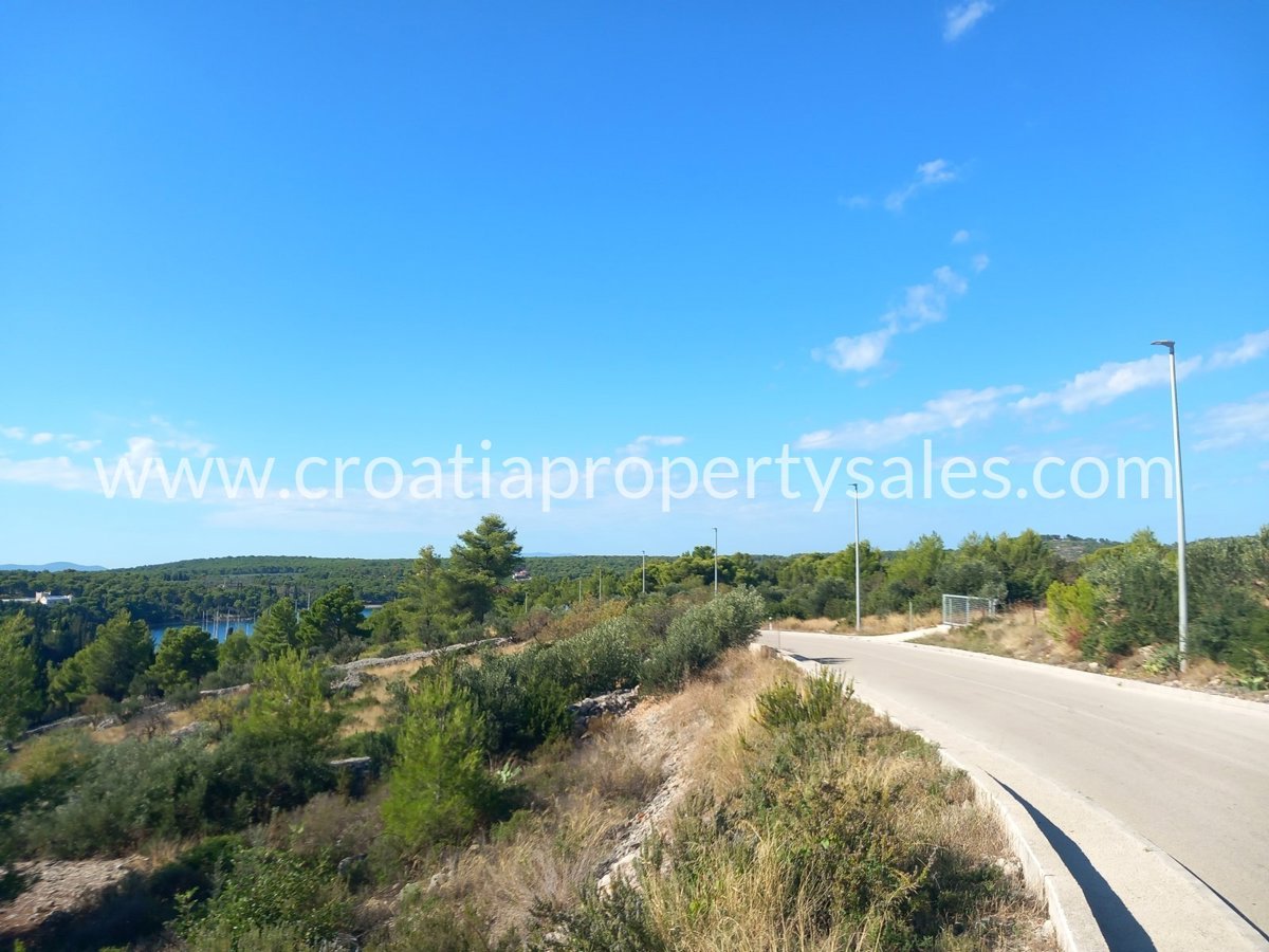 Terreno BRAČ, 120.000 €