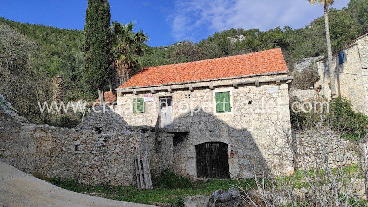 HVAR
