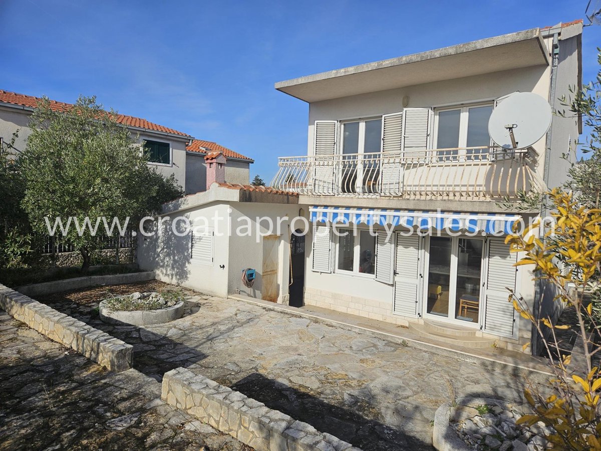 Casa TROGIR, 389.000 €