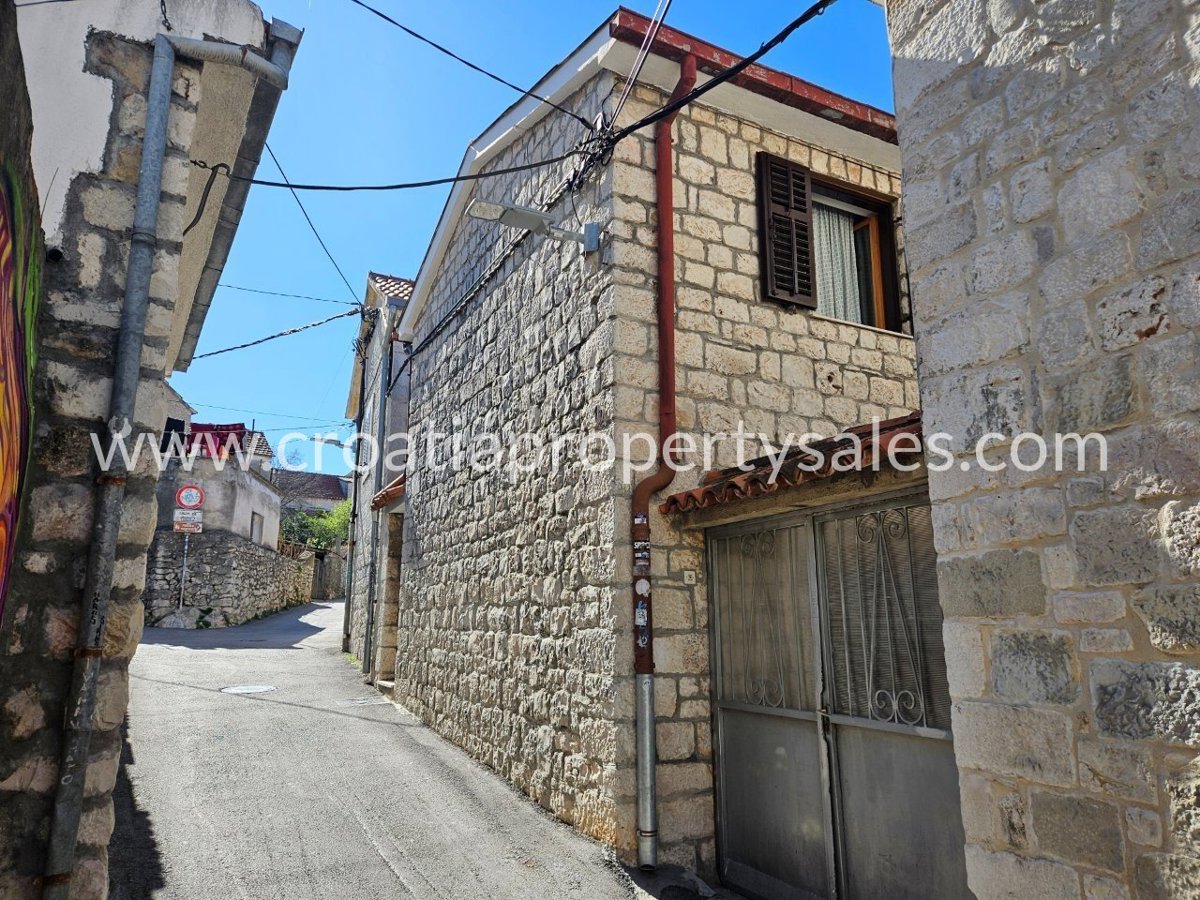 TROGIR