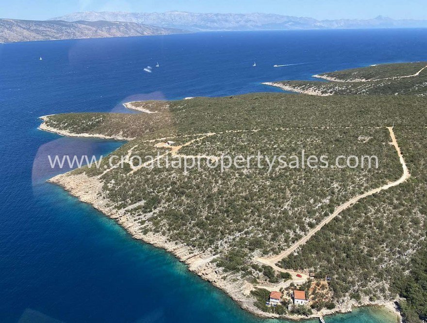 HVAR