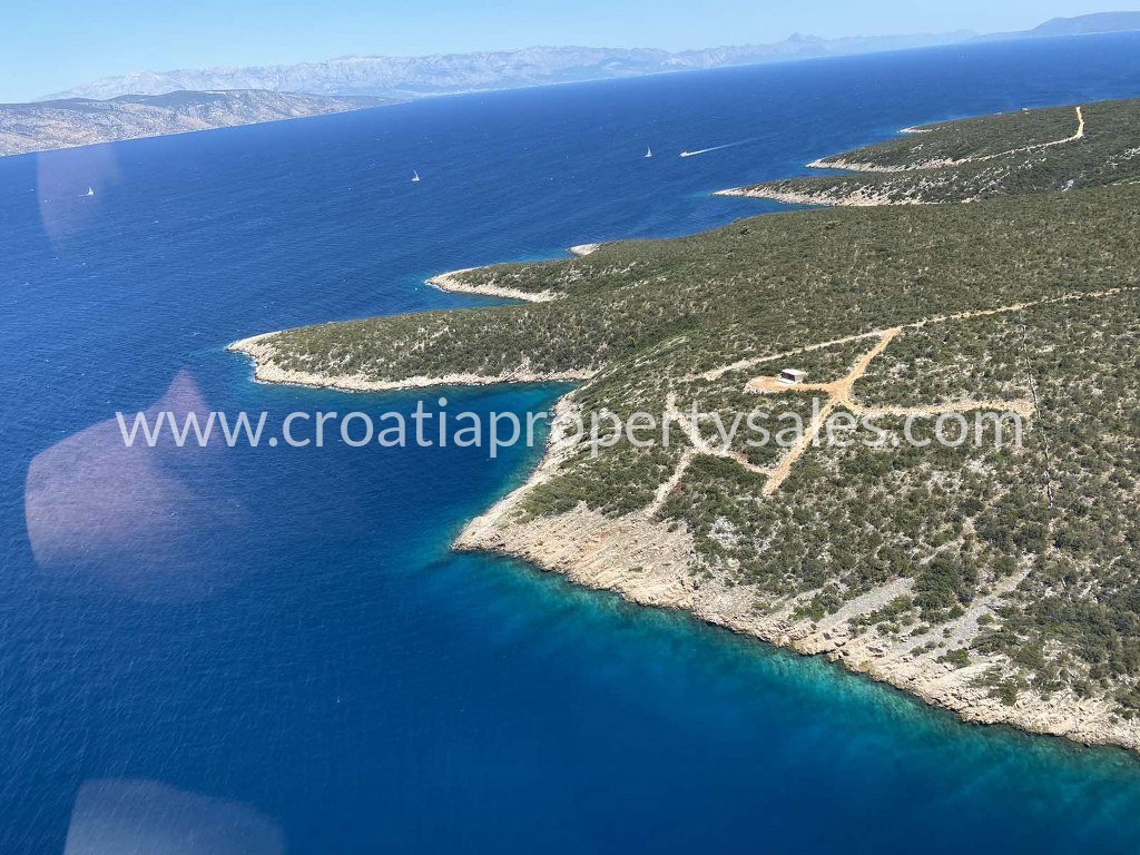 HVAR