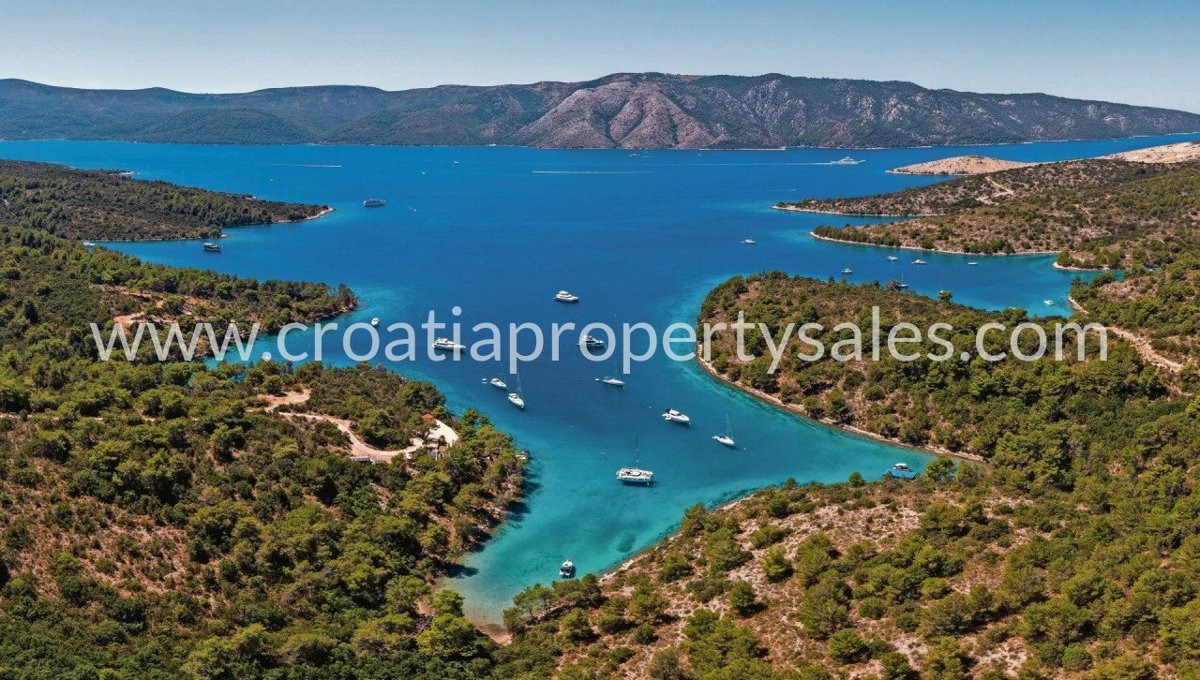 HVAR
