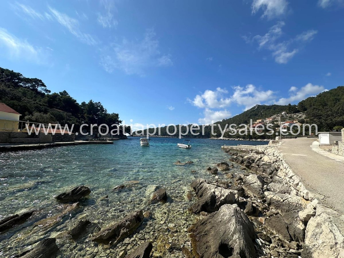 Terreno KORČULA, 300.000 €