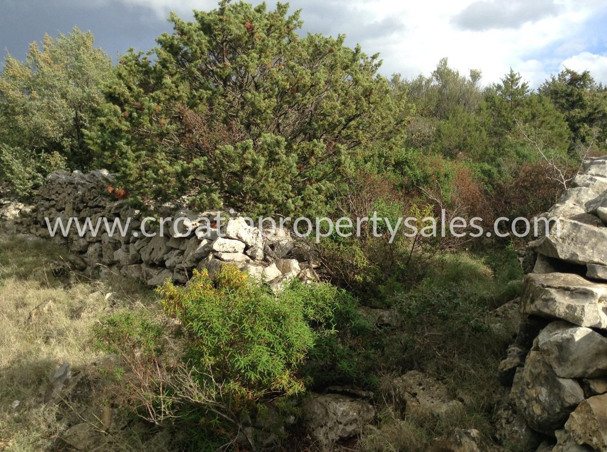 Terreno HVAR, 40.000 €