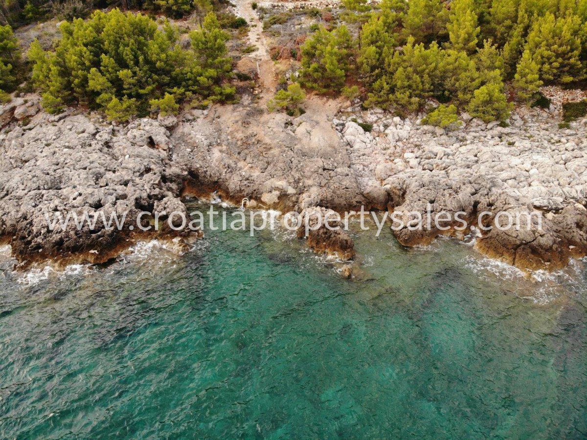 HVAR