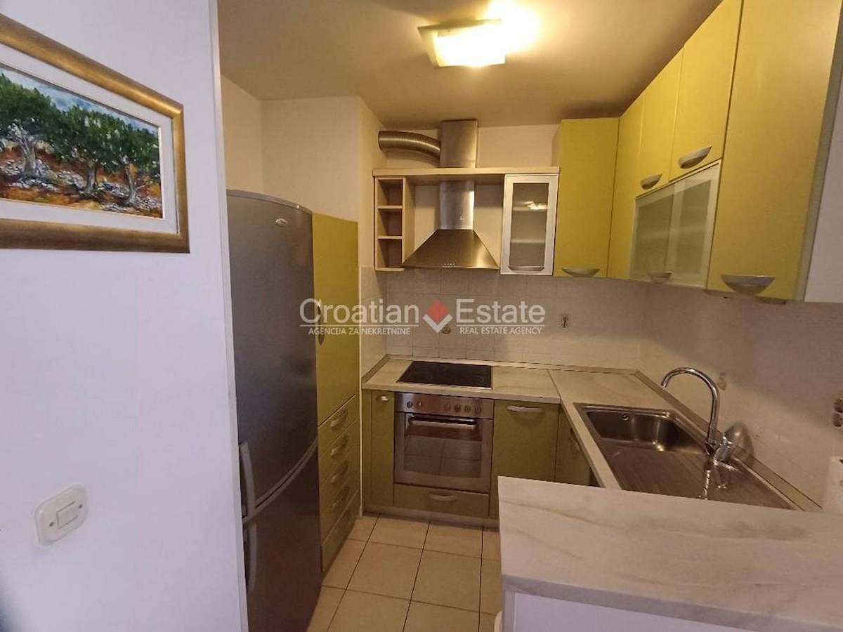 Квартира SPLIT, 700 €