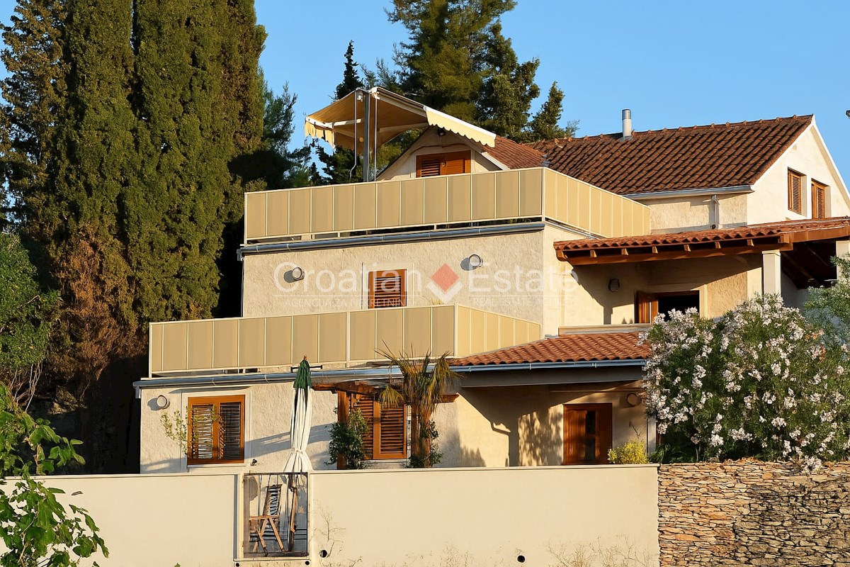 Дом BRAČ, 630.000 €