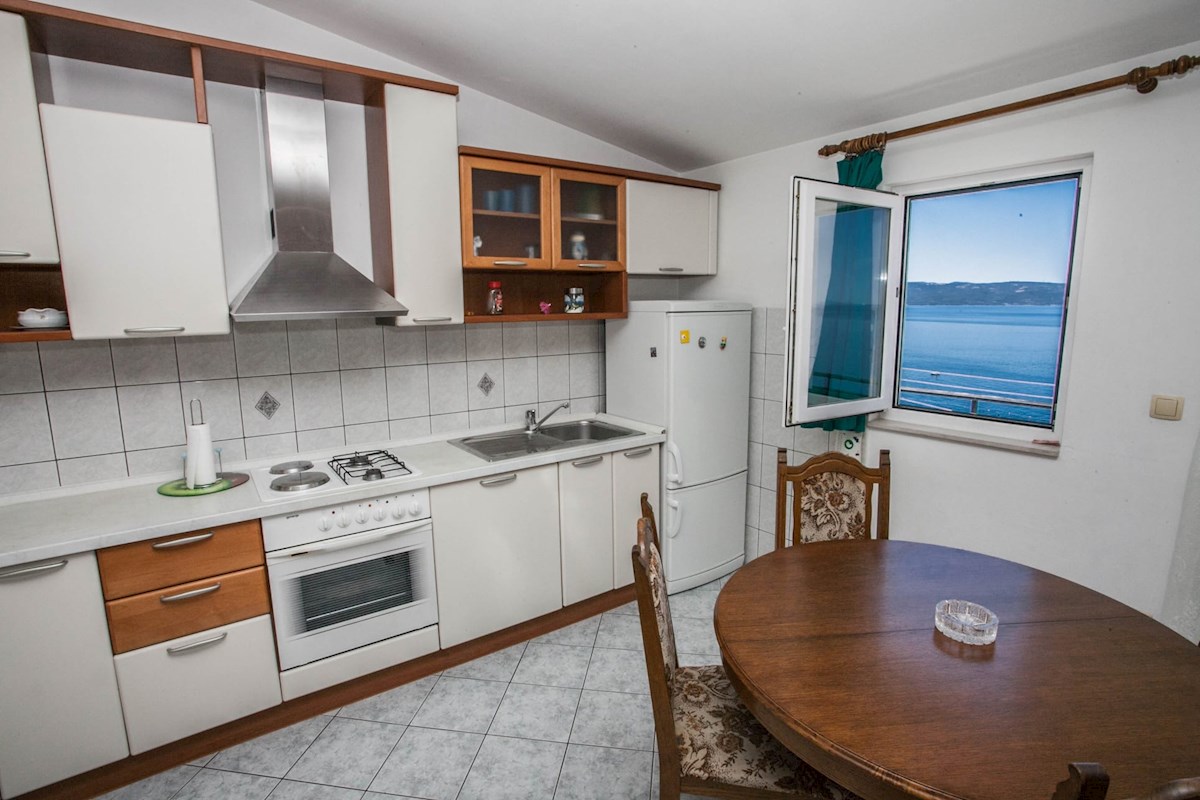 Дом DUGI RAT, 800.000 €