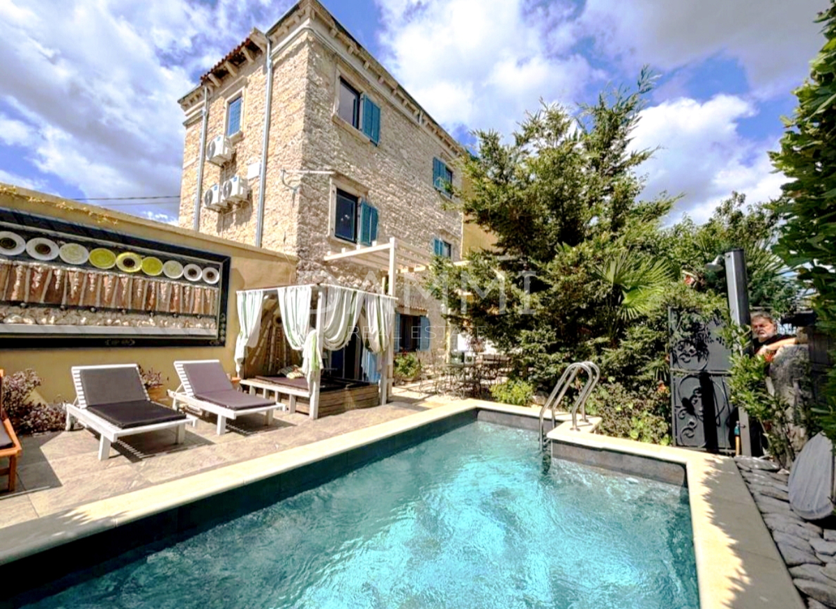 Дом MARČANA, 436.500 €