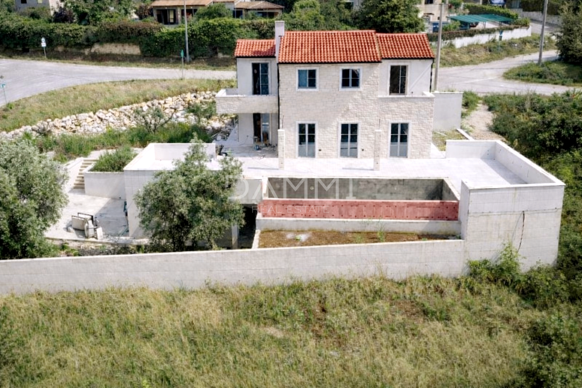 Casa SVETI LOVREČ, 820.000 €