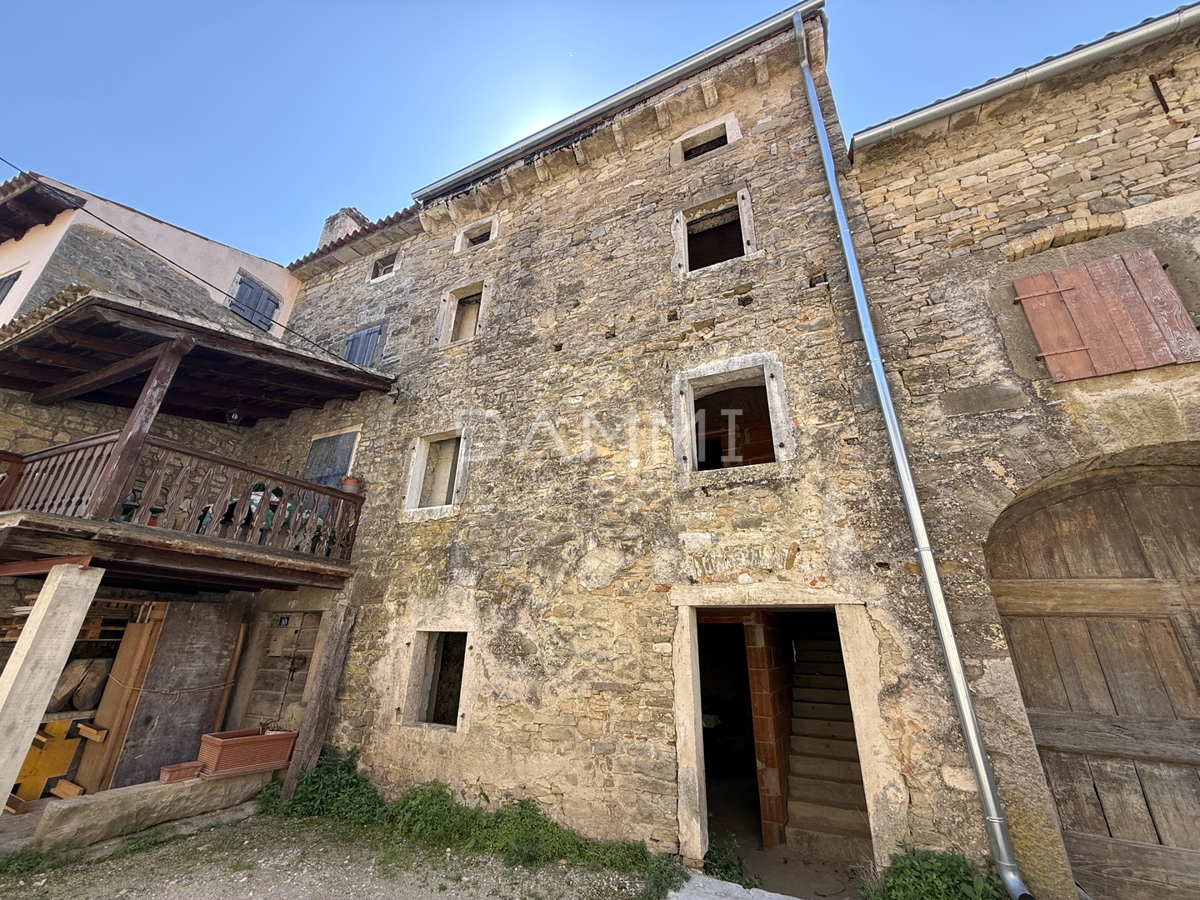 KOSTANJICA