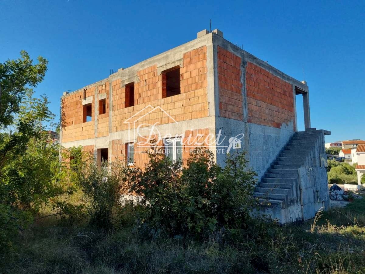 Дом SPLIT, 450.000 €