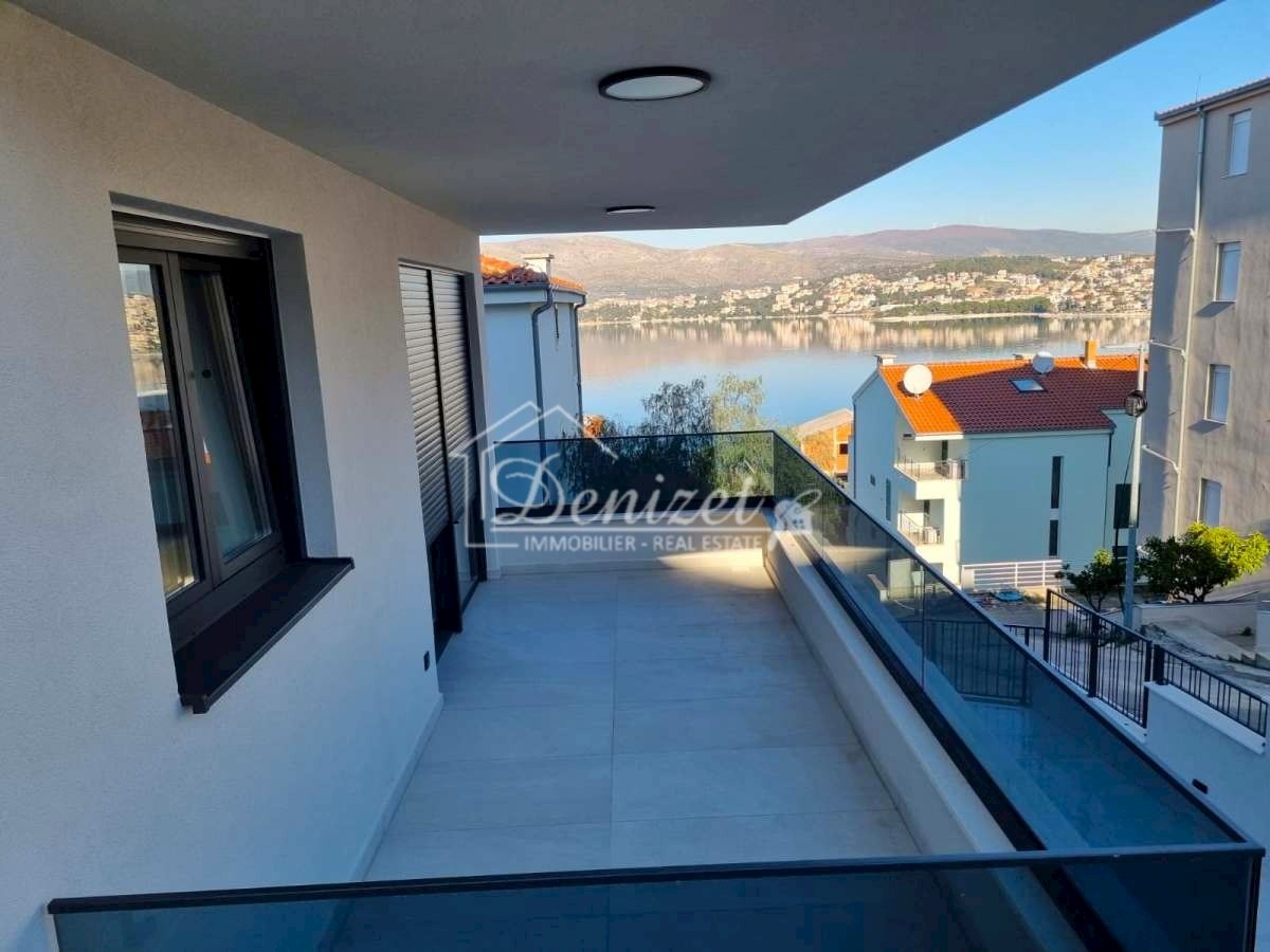 Appartamento ČIOVO, 350.000 €