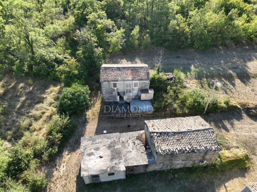 KOSTRČANI