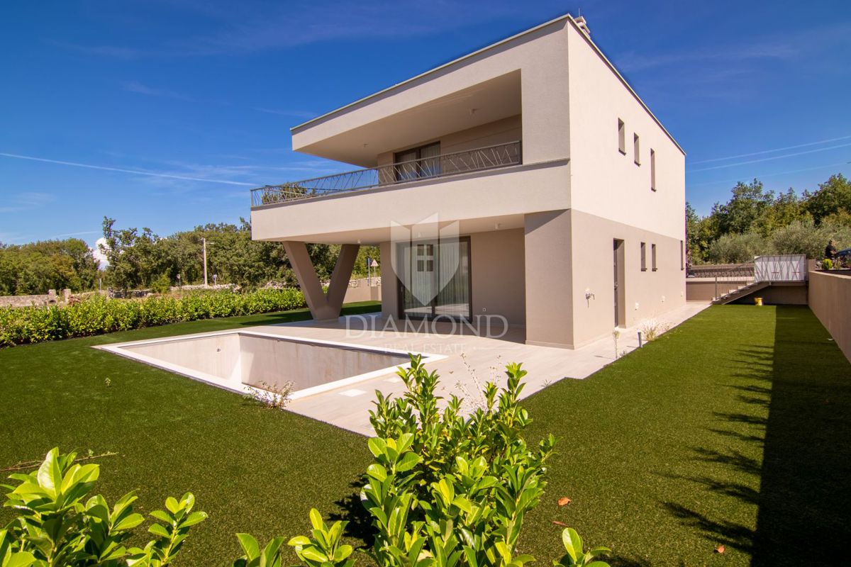 Дом KRK, 870.000 €