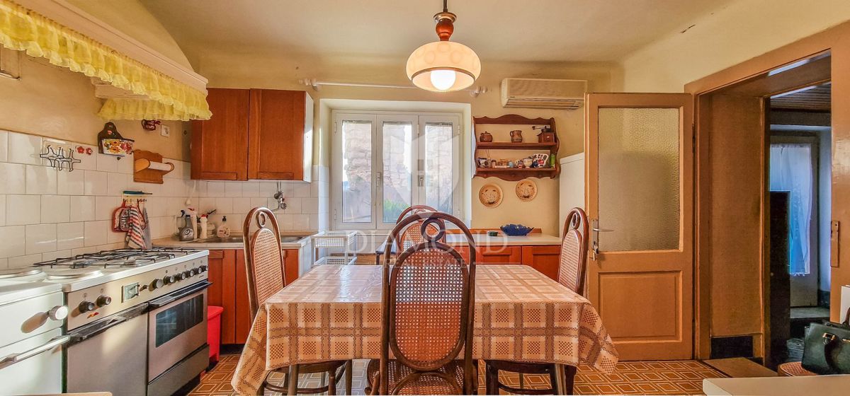 Casa NOVIGRAD, 440.000 €