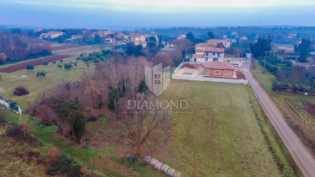 Участок UMAG, 350.000 €