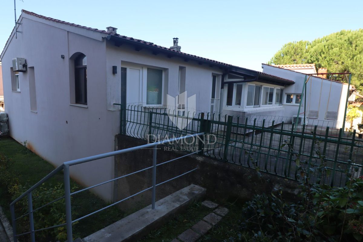Nadstropja hiše z garsonjerami na odlični lokaciji v središču Pulja!