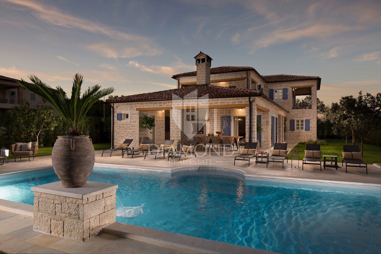 Gallerie Haus verkauf ROVINJ, ISTARSKA REC ID 582620 DIAMOND