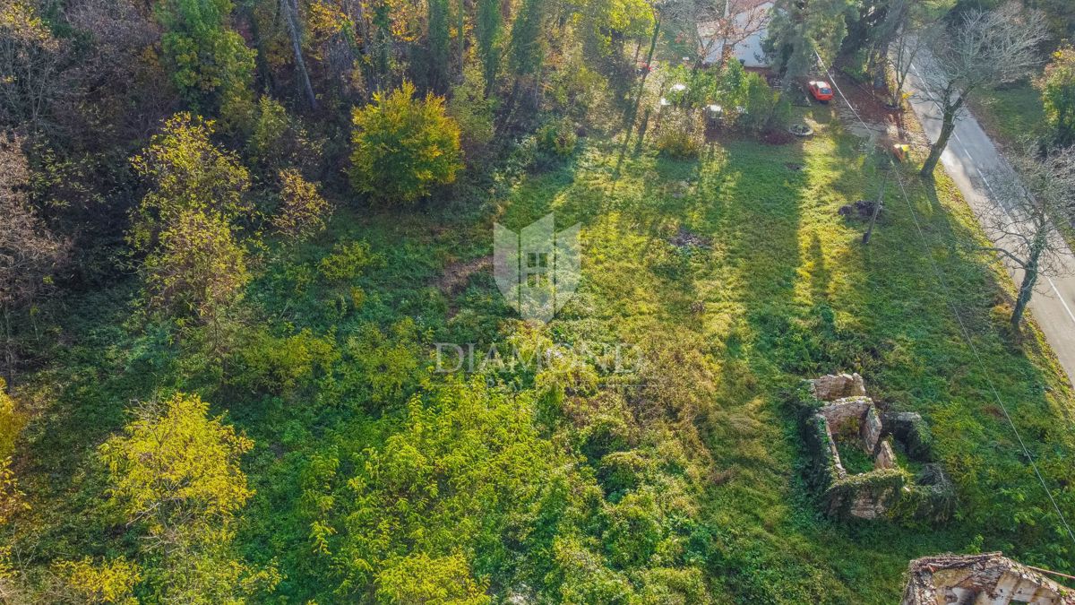 Terreno OPRTALJ, 99.000 €